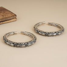 Load image into Gallery viewer, Chitai Work Silver Open Kada (Single)