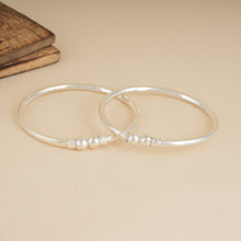 Load image into Gallery viewer, Everyday Silver Bangles  (Single)