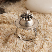 Load image into Gallery viewer, Tribal Silver Ring