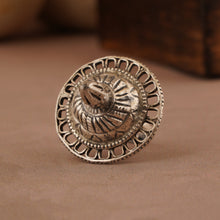 Load image into Gallery viewer, Tribal Silver Ring