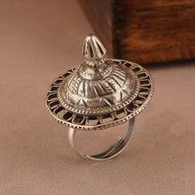 Load image into Gallery viewer, Tribal Silver Ring