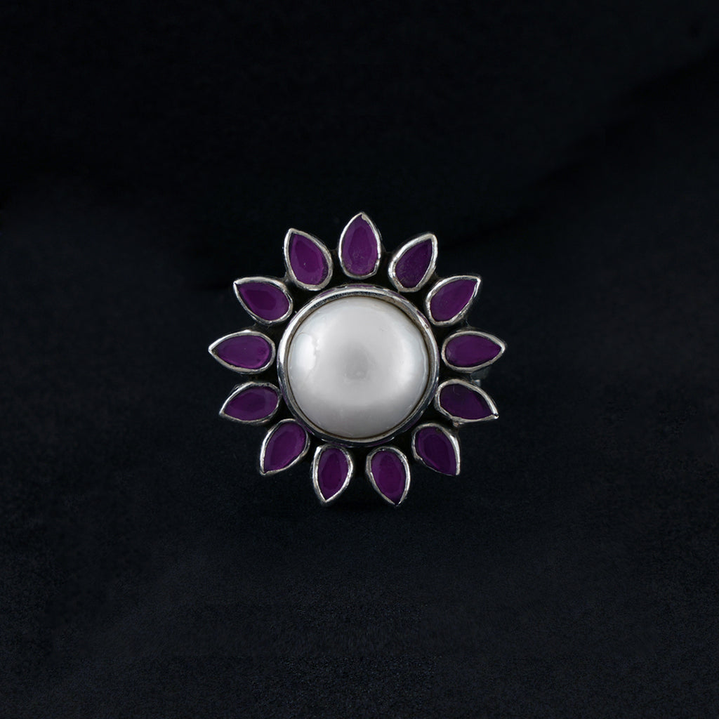 Ruby Flower Pearl Ring