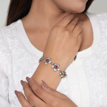 Load image into Gallery viewer, Flower Adjustable Bracelet