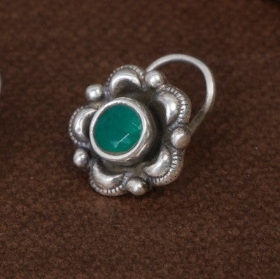 Flower Nose Pin