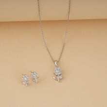 Load image into Gallery viewer, Silver Floral Zircon Pendant Set
