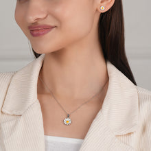 Load image into Gallery viewer, Sterling Silver Mini Daisy Pendant Set