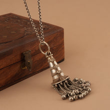 Load image into Gallery viewer, Tassel Pendant