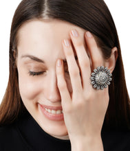 Load image into Gallery viewer, Tribal Silver Adjustable Ring