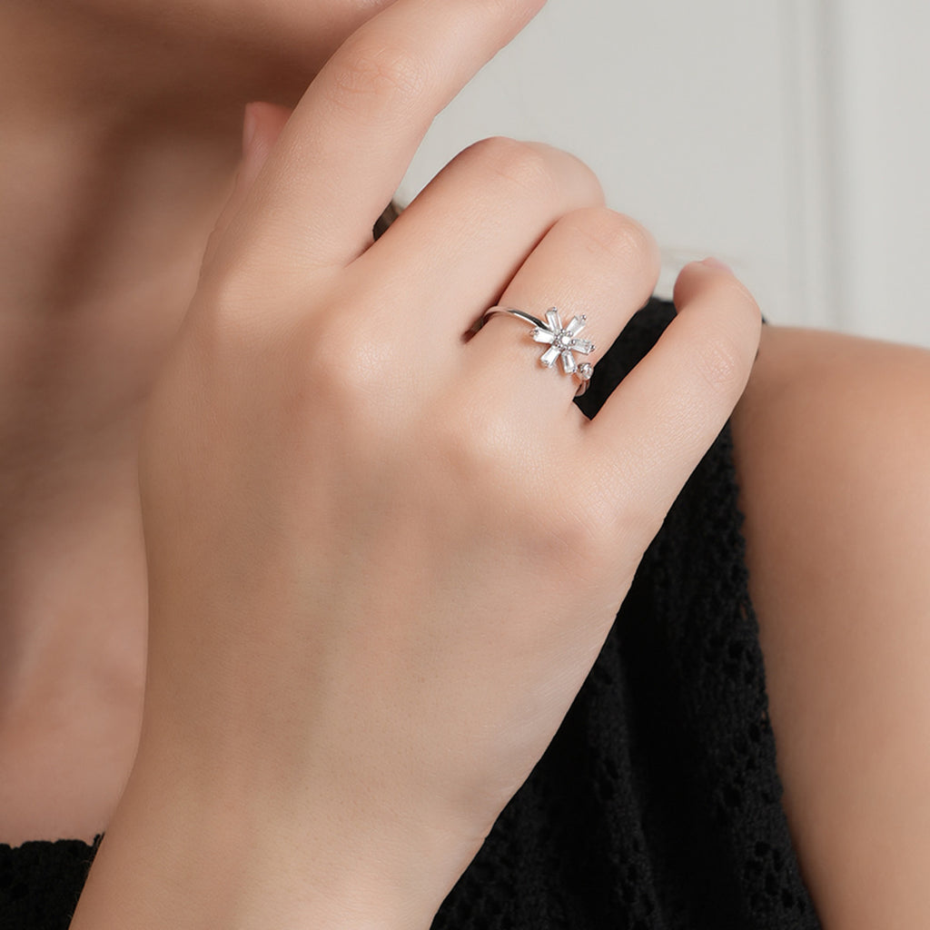 Zircon Flower Ring