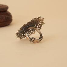 Load image into Gallery viewer, Oversized Filigree Ring