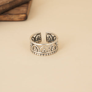 Silver Carved Ring Band