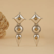 Load image into Gallery viewer, Dual Tone Dana Art Layered Earrings