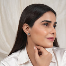 Load image into Gallery viewer, Dainty Silver Zircon Flower Stud Earrings