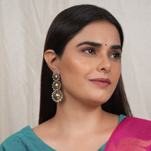 Load image into Gallery viewer, Three Layered Flower Earrings