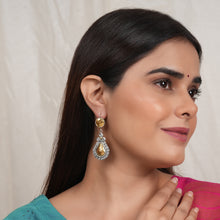 Load image into Gallery viewer, Dual Tone Drop Earrings