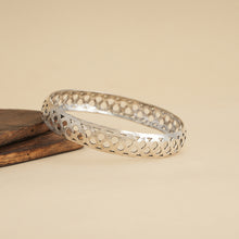 Load image into Gallery viewer, Aria Cutwork Kada (Single)