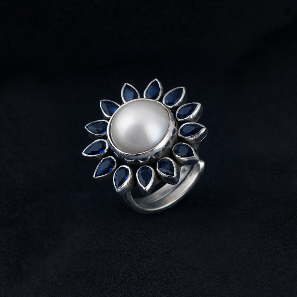 Blue Flower Pearl Ring