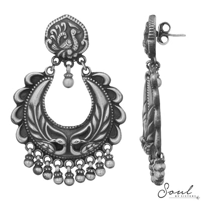 Chaand Baalis with Peacock Motifs