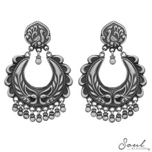 Load image into Gallery viewer, Chaand Baalis with Peacock Motifs