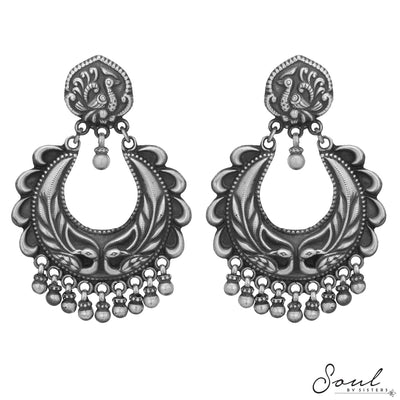 Chaand Baalis with Peacock Motifs