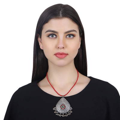 Drop Shaped Pendant Necklace