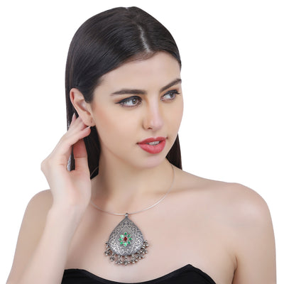 Drop Shaped Pendant Necklace