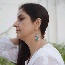 Load image into Gallery viewer, Silver Fish Earrings