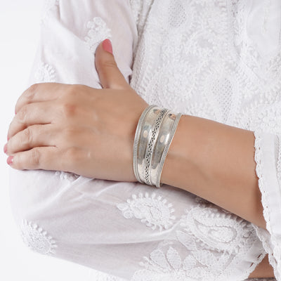 Silver Handcuff
