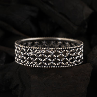 Intricate Jaali Silver Bangle (Single)