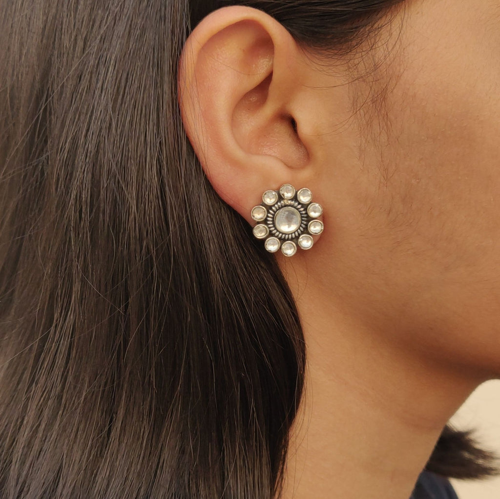 Kundan Studs