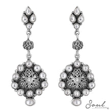 Load image into Gallery viewer, Kundan Danglers