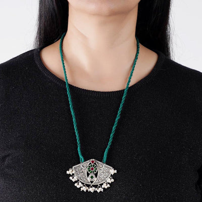 Kundan Pendant Necklace