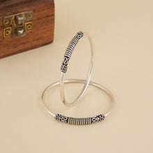Load image into Gallery viewer, Everyday 925 Silver Openable Kada Bangle