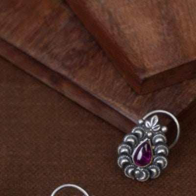 Paisely Ruby Nose Pin