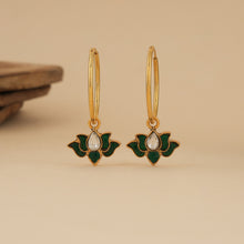Load image into Gallery viewer, Shubharambh Goldplated Kundan Chaandbali