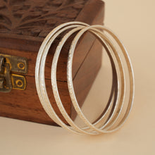 Load image into Gallery viewer, Everyday Hammered Silver Bangles (Single)