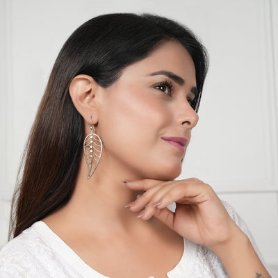 Silver Filigree Leaf Earrings