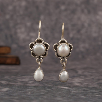 Silver Pearl Flower Earrings