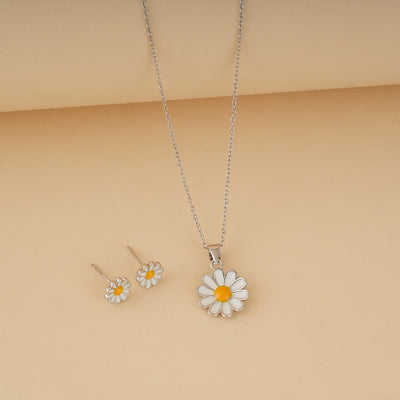 Sterling Silver Mini Daisy Pendant Set